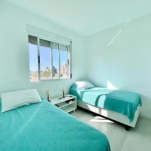 Belo Apto Com Churrasqueira A 100m Da Apartamento